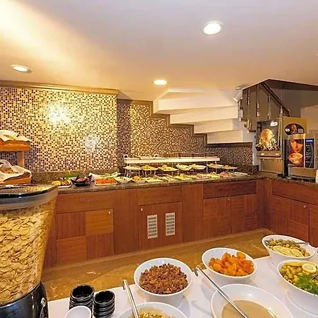 Hotel Aven Estambul