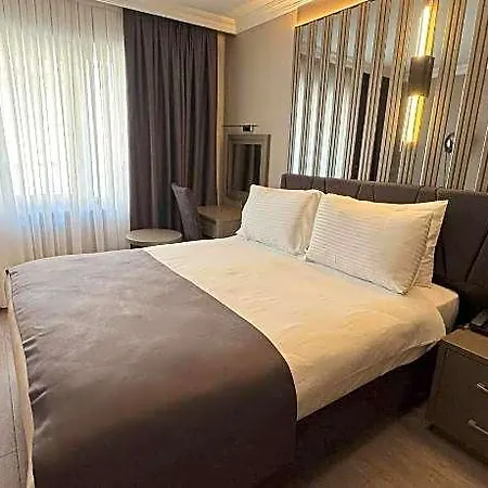 Aven 3* Estambul