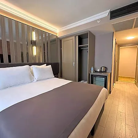 Aven Hotel Estambul
